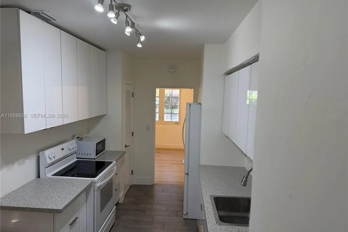 1700 Cortez St, Coral Gables FL 33134