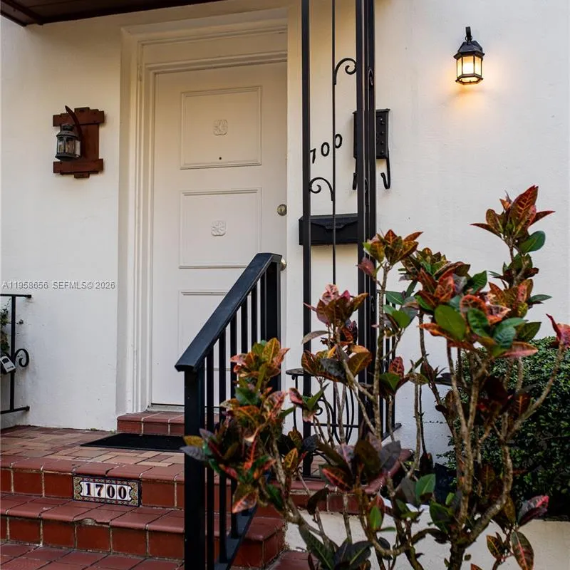 1700 Cortez St, Coral Gables FL 33134