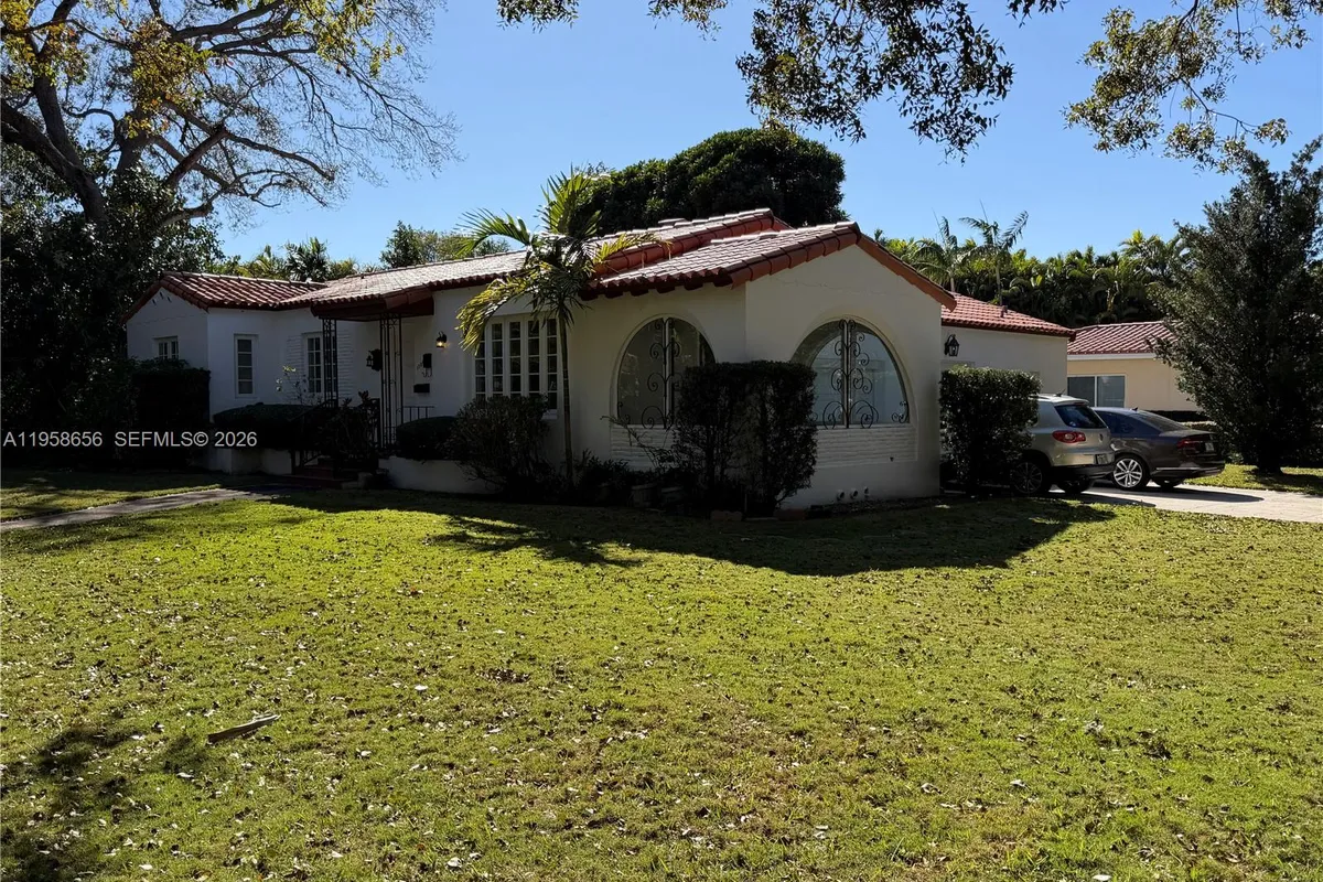 1700 Cortez St, Coral Gables FL 33134