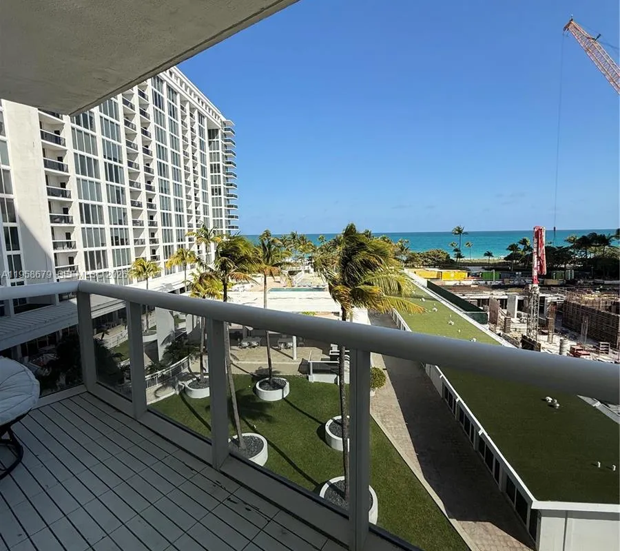 10275 Collins Ave # 420, Bal Harbour FL 33154