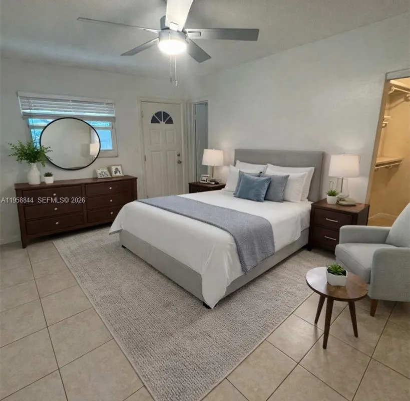 2220 SW 46th Ct # 2, Fort Lauderdale FL 33312