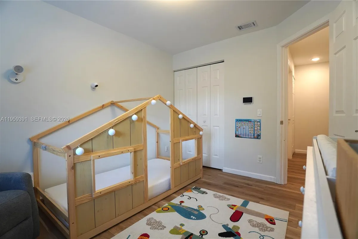 5741 Coach House Cir # H, Boca Raton FL 33486