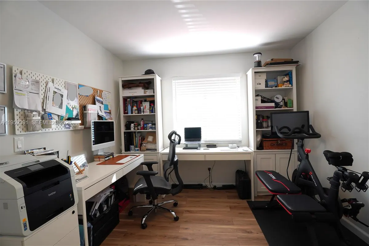 5741 Coach House Cir # H, Boca Raton FL 33486