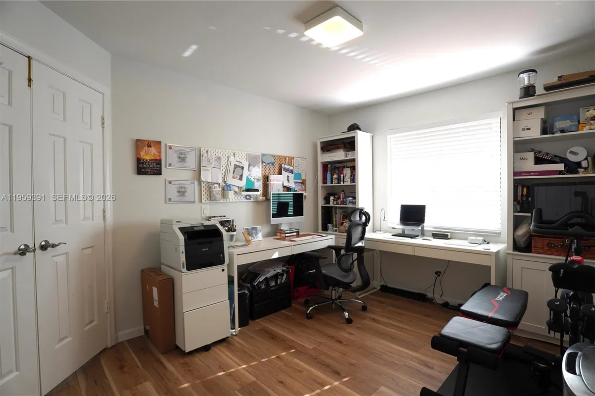 5741 Coach House Cir # H, Boca Raton FL 33486