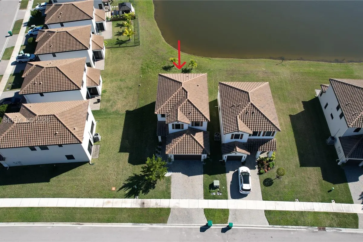 5632 Cerva LN, Ave Maria FL 34142