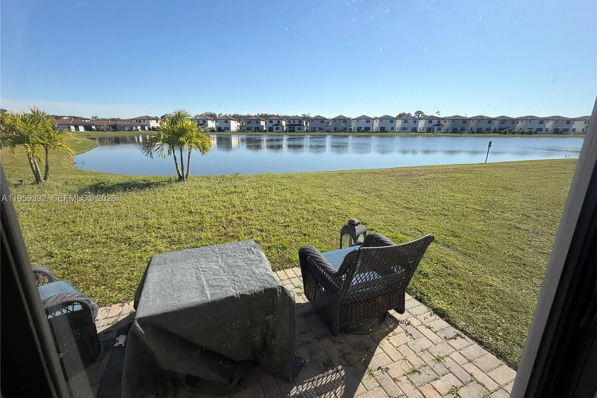 5632 Cerva LN, Ave Maria FL 34142