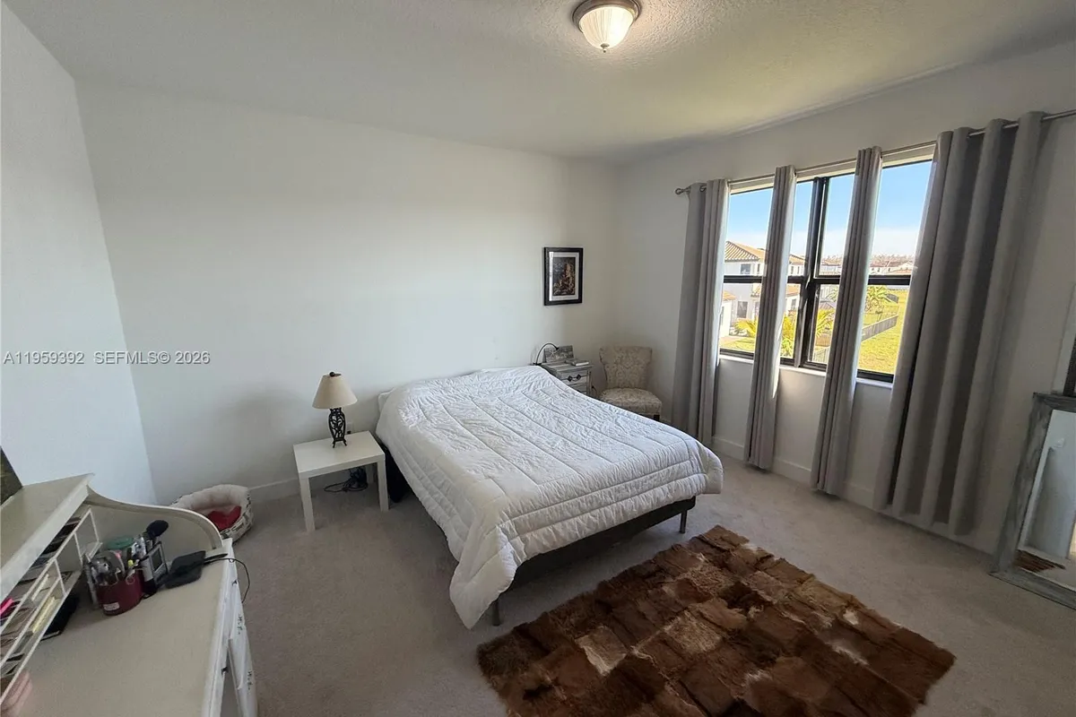 5632 Cerva LN, Ave Maria FL 34142