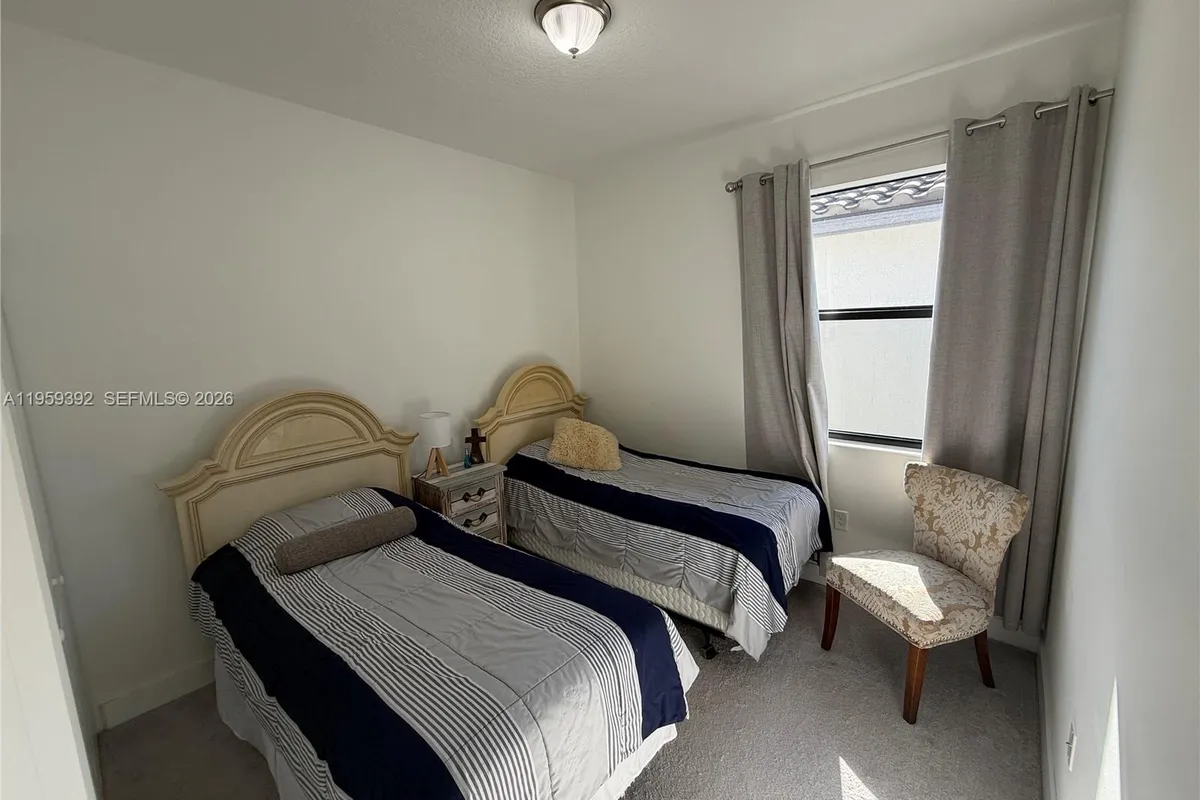 5632 Cerva LN, Ave Maria FL 34142