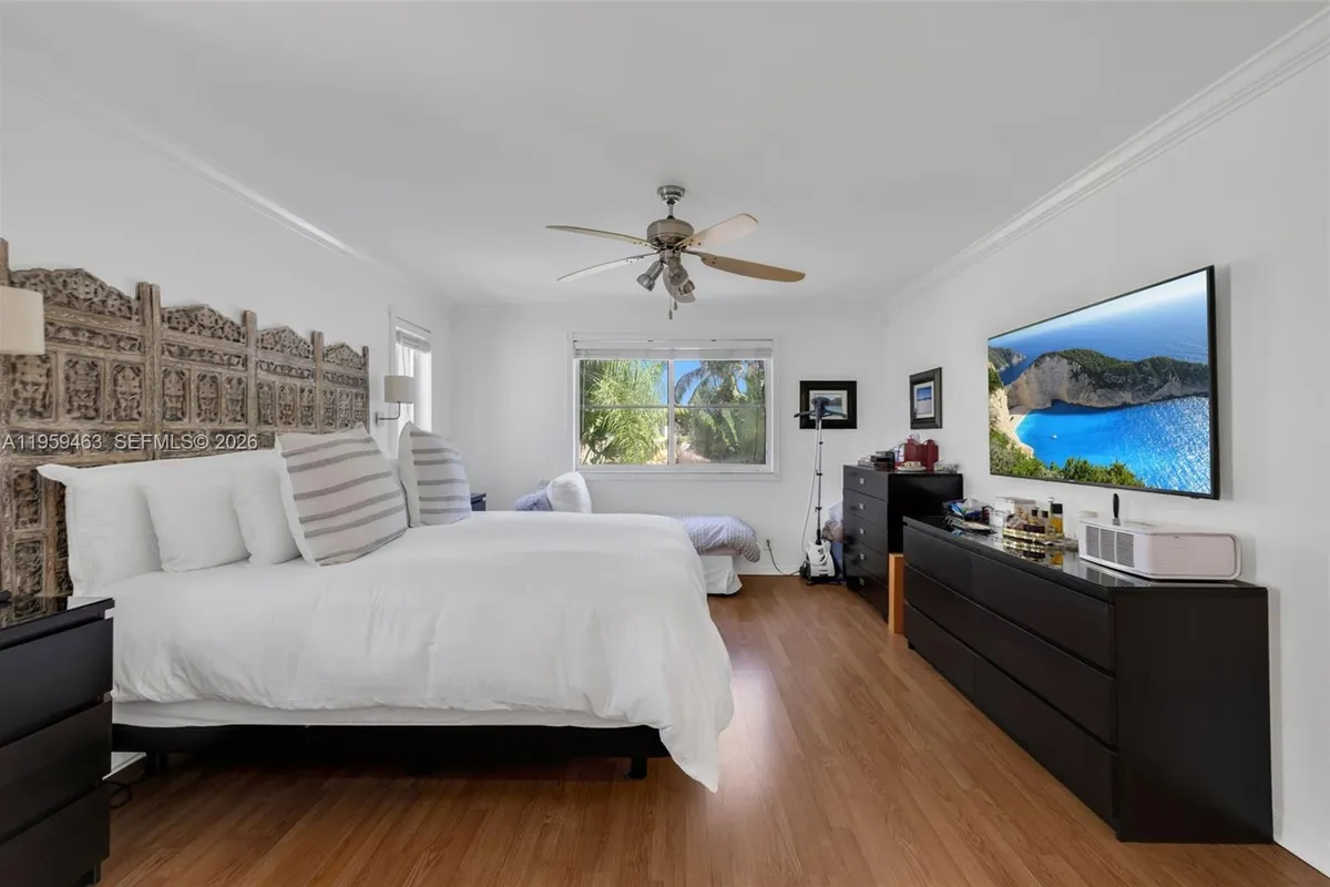 636 Vista Meadows Dr, Weston FL 33327