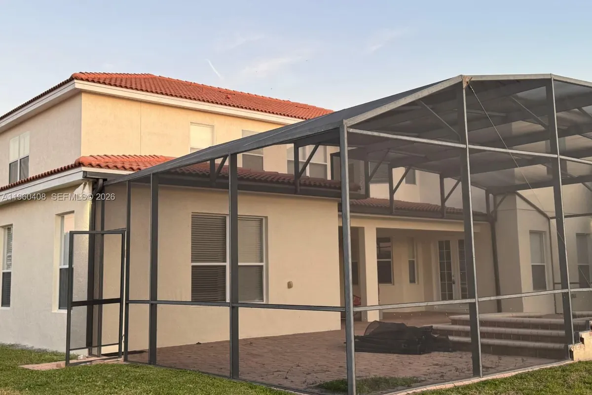 2802 Quiet Water Trail, Kissimmee FL 34744