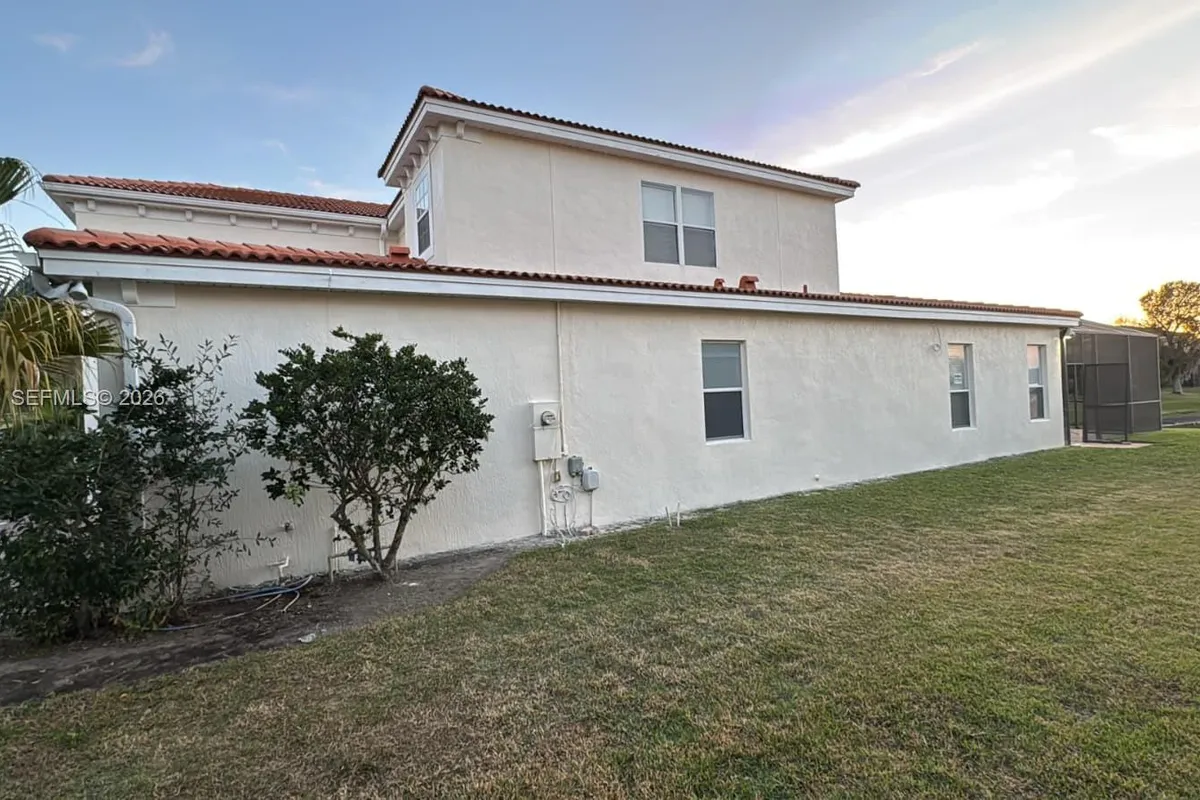 2802 Quiet Water Trail, Kissimmee FL 34744