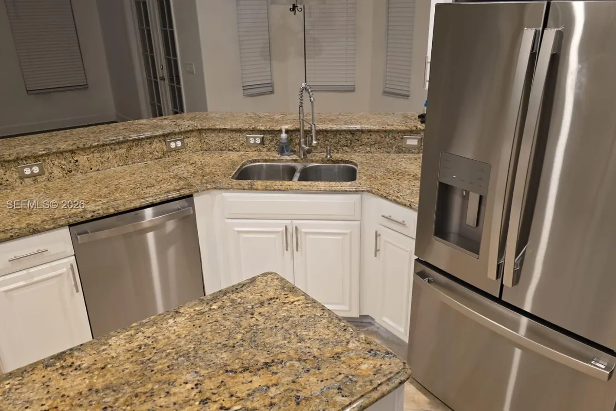 2802 Quiet Water Trail, Kissimmee FL 34744