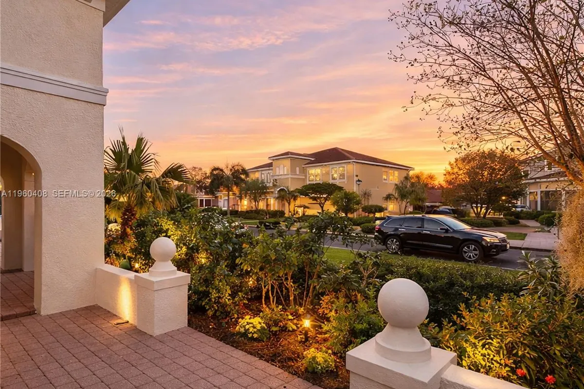 2802 Quiet Water Trail, Kissimmee FL 34744