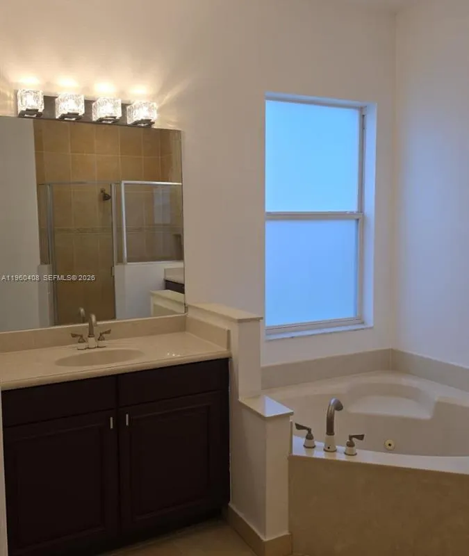 2802 Quiet Water Trail, Kissimmee FL 34744