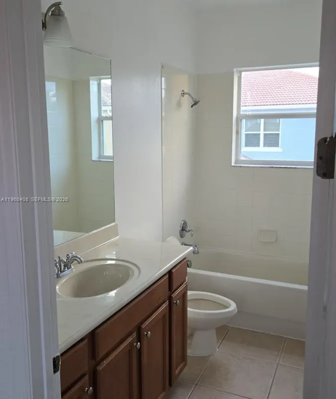 2802 Quiet Water Trail, Kissimmee FL 34744