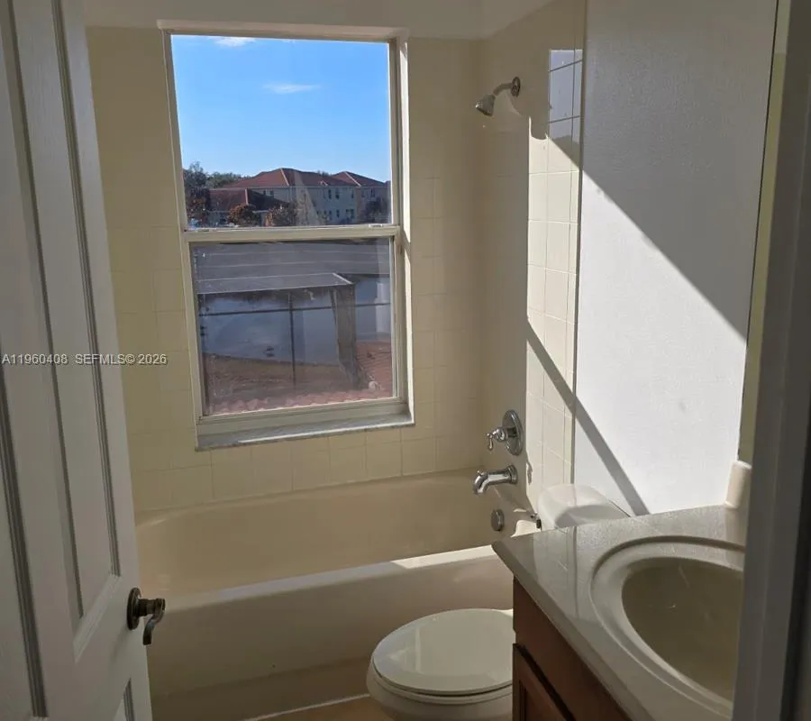 2802 Quiet Water Trail, Kissimmee FL 34744