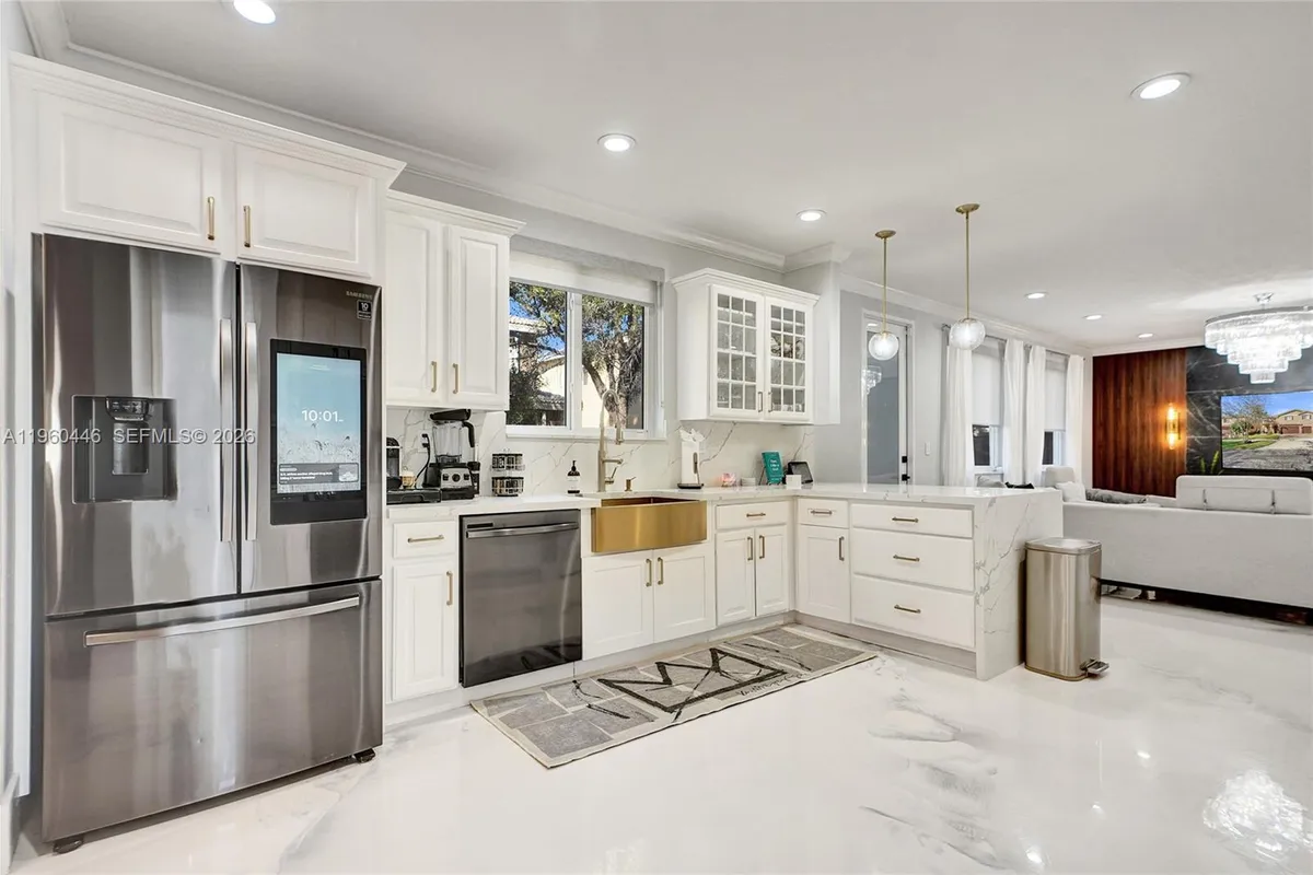 20456 NW 8th Ct, Miami Gardens FL 33169