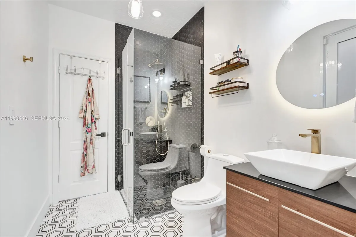 20456 NW 8th Ct, Miami Gardens FL 33169