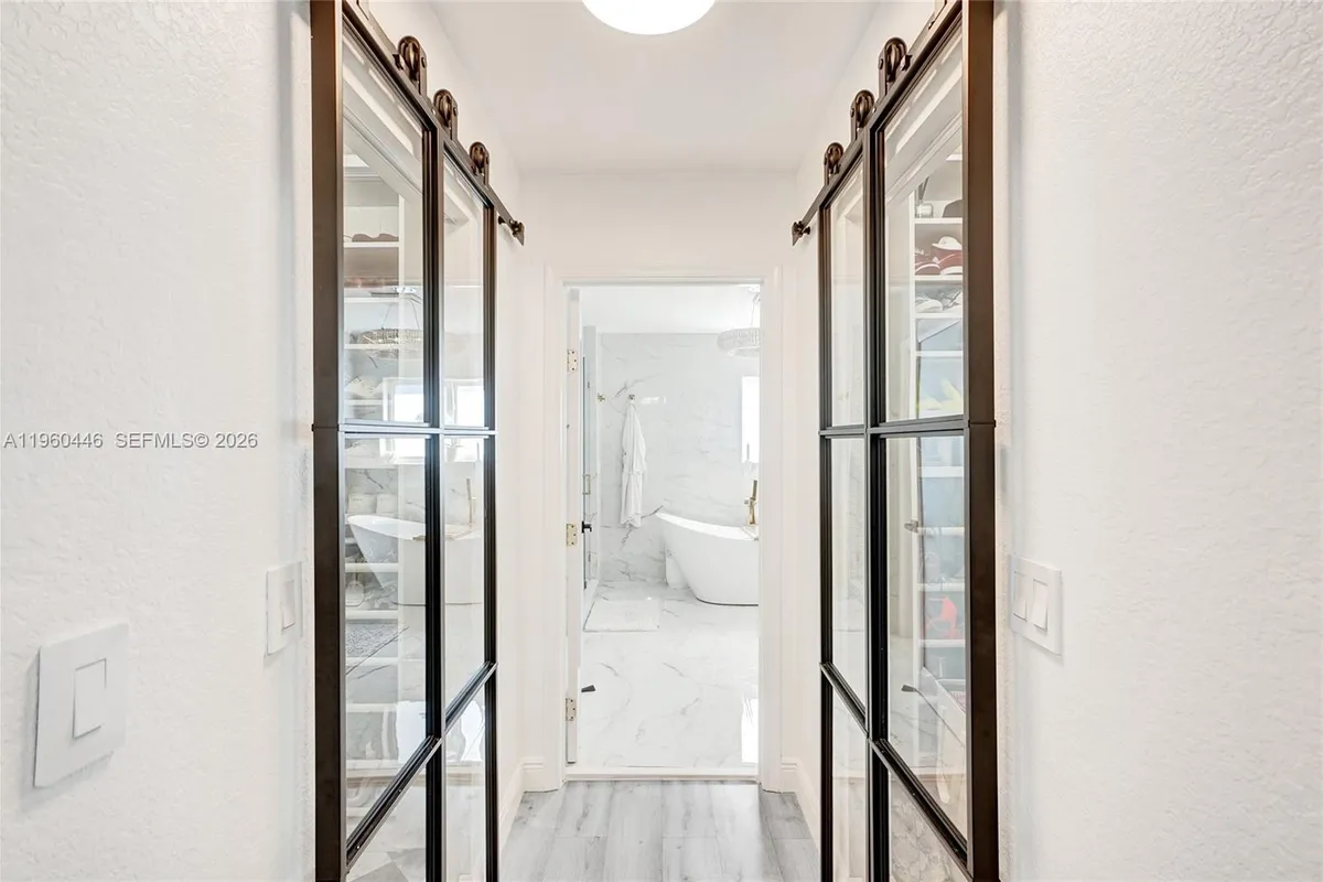 20456 NW 8th Ct, Miami Gardens FL 33169