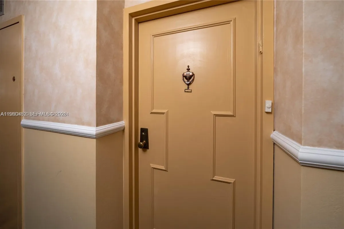 3800 S Ocean Dr # 508, Hollywood FL 33019