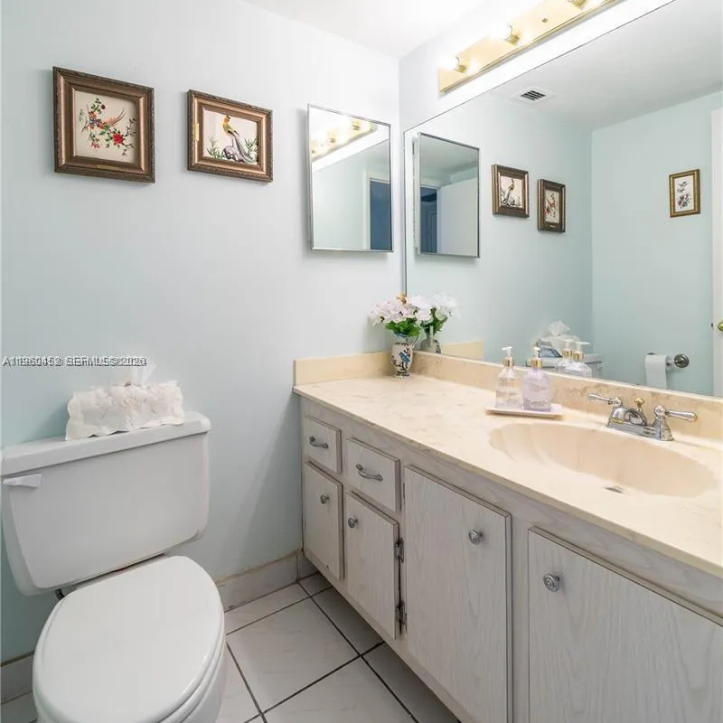 3800 S Ocean Dr # 508, Hollywood FL 33019