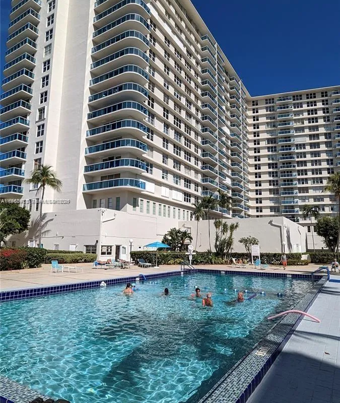 3800 S Ocean Dr # 508, Hollywood FL 33019