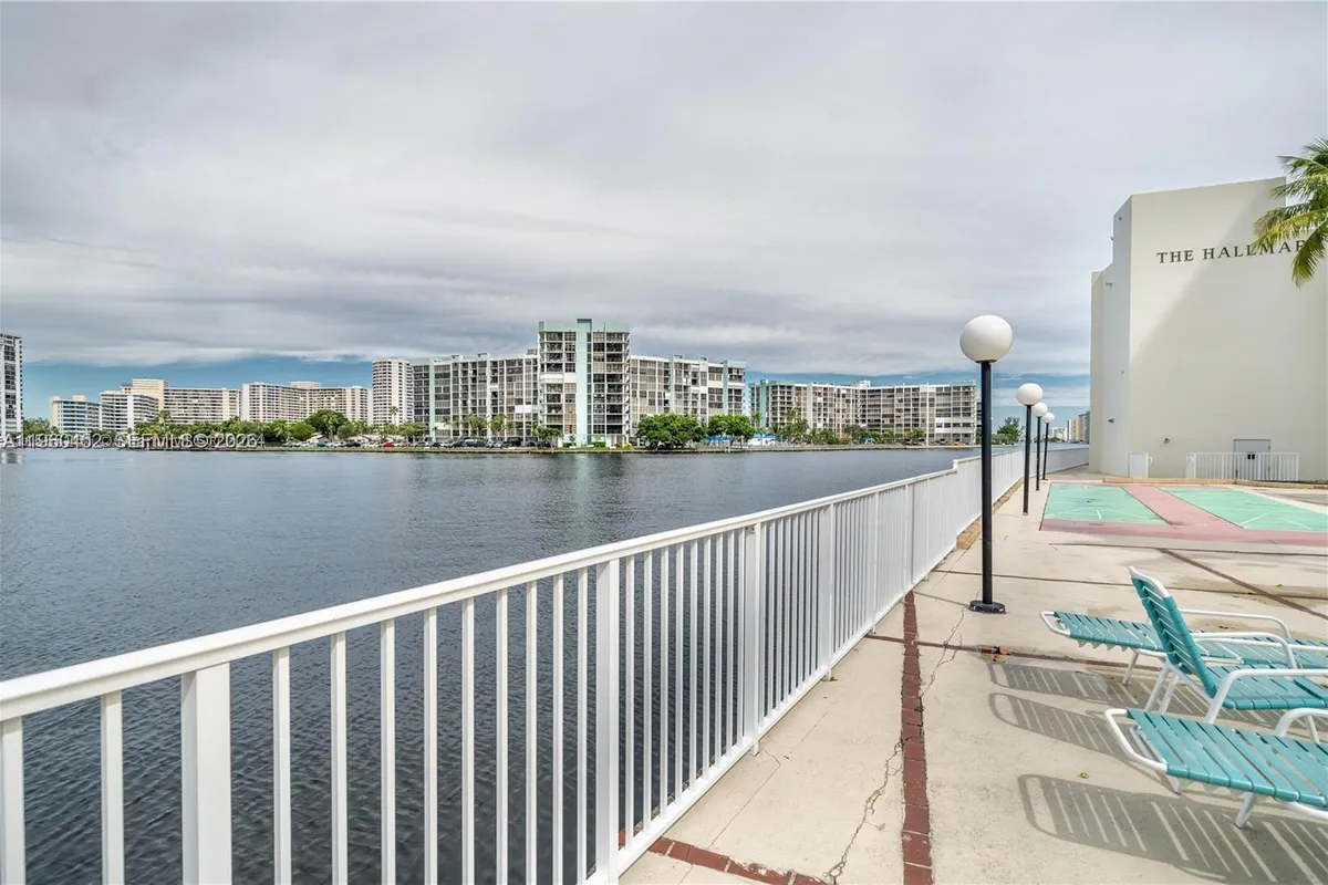 3800 S Ocean Dr # 508, Hollywood FL 33019