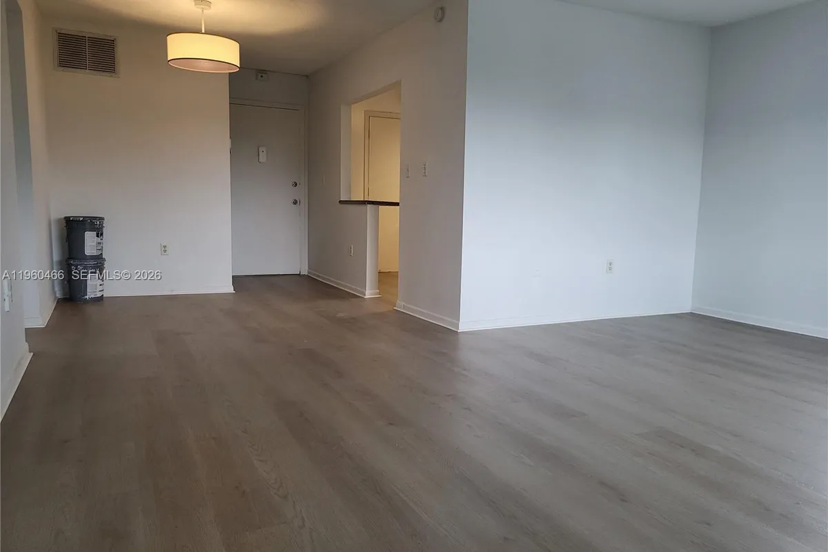 1020 94th St # 503, Bay Harbor Islands FL 33154