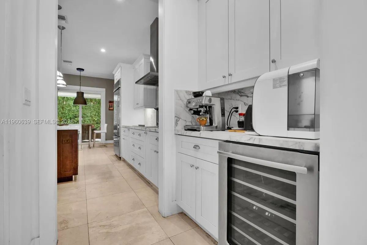 8020 SW 62nd Ave, Miami FL 33143