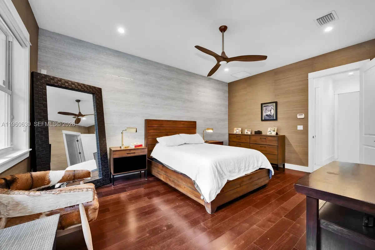 8020 SW 62nd Ave, Miami FL 33143