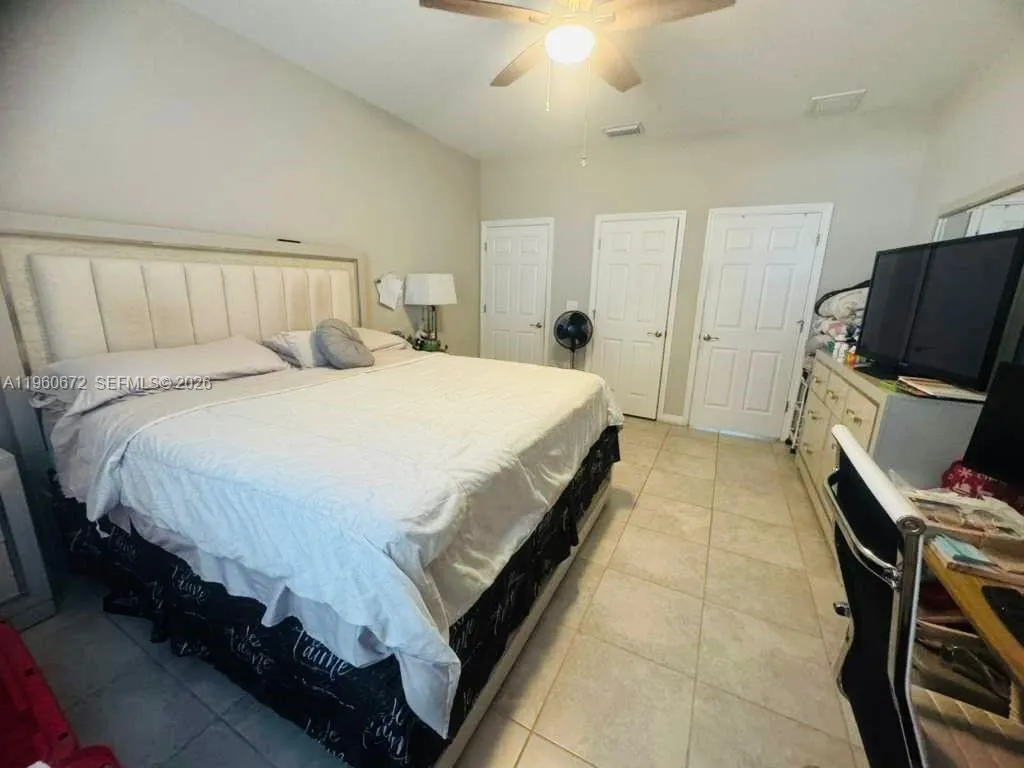 9042 E Broad Circle, La Belle FL 33935