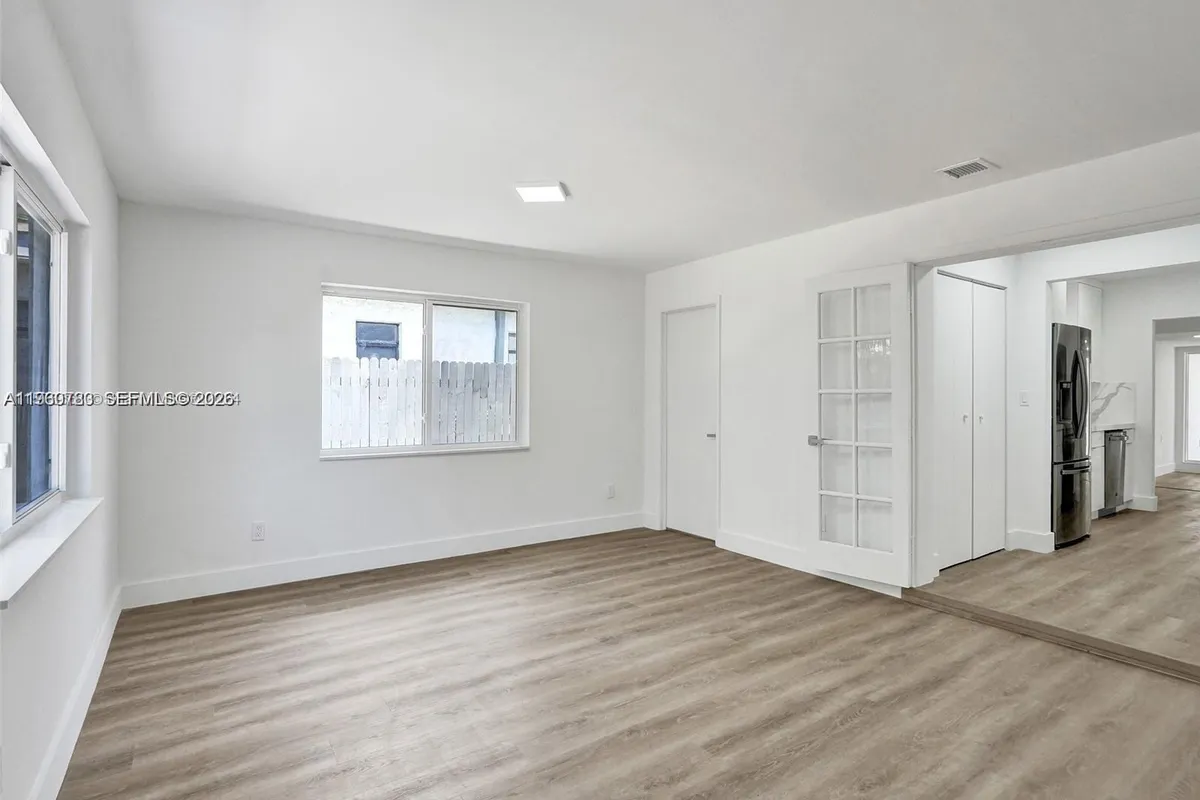 1609 NW 7th Ter, Fort Lauderdale FL 33311