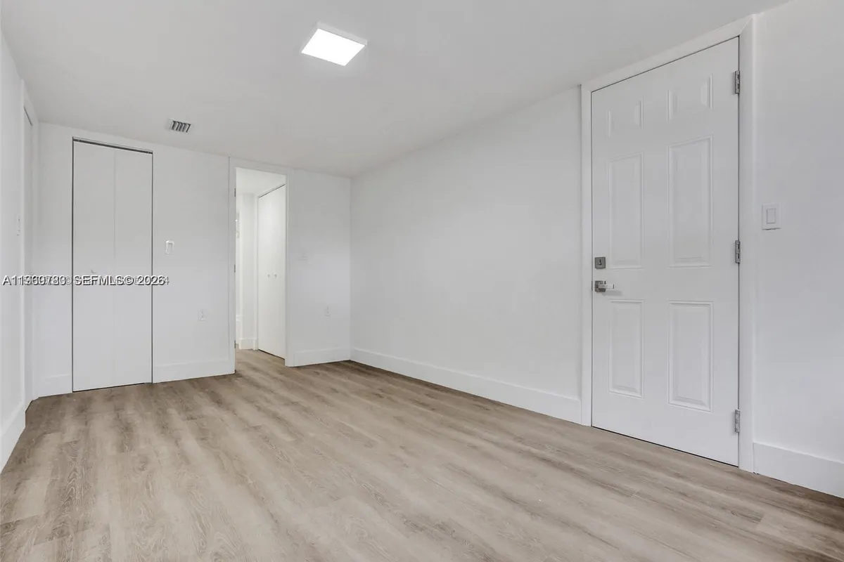 1609 NW 7th Ter, Fort Lauderdale FL 33311