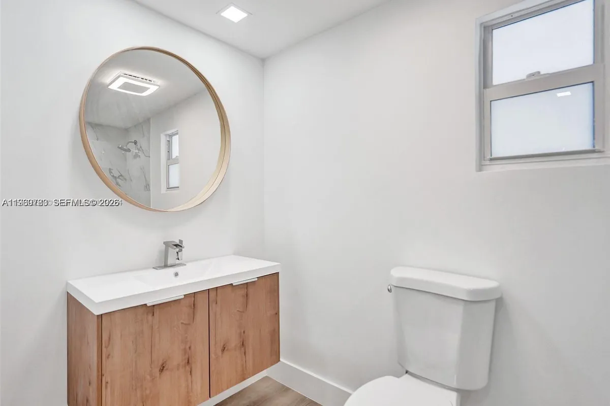 1609 NW 7th Ter, Fort Lauderdale FL 33311