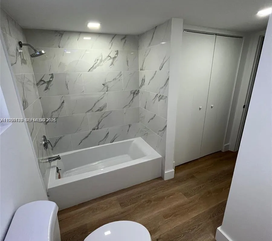 1609 NW 7th Ter, Fort Lauderdale FL 33311