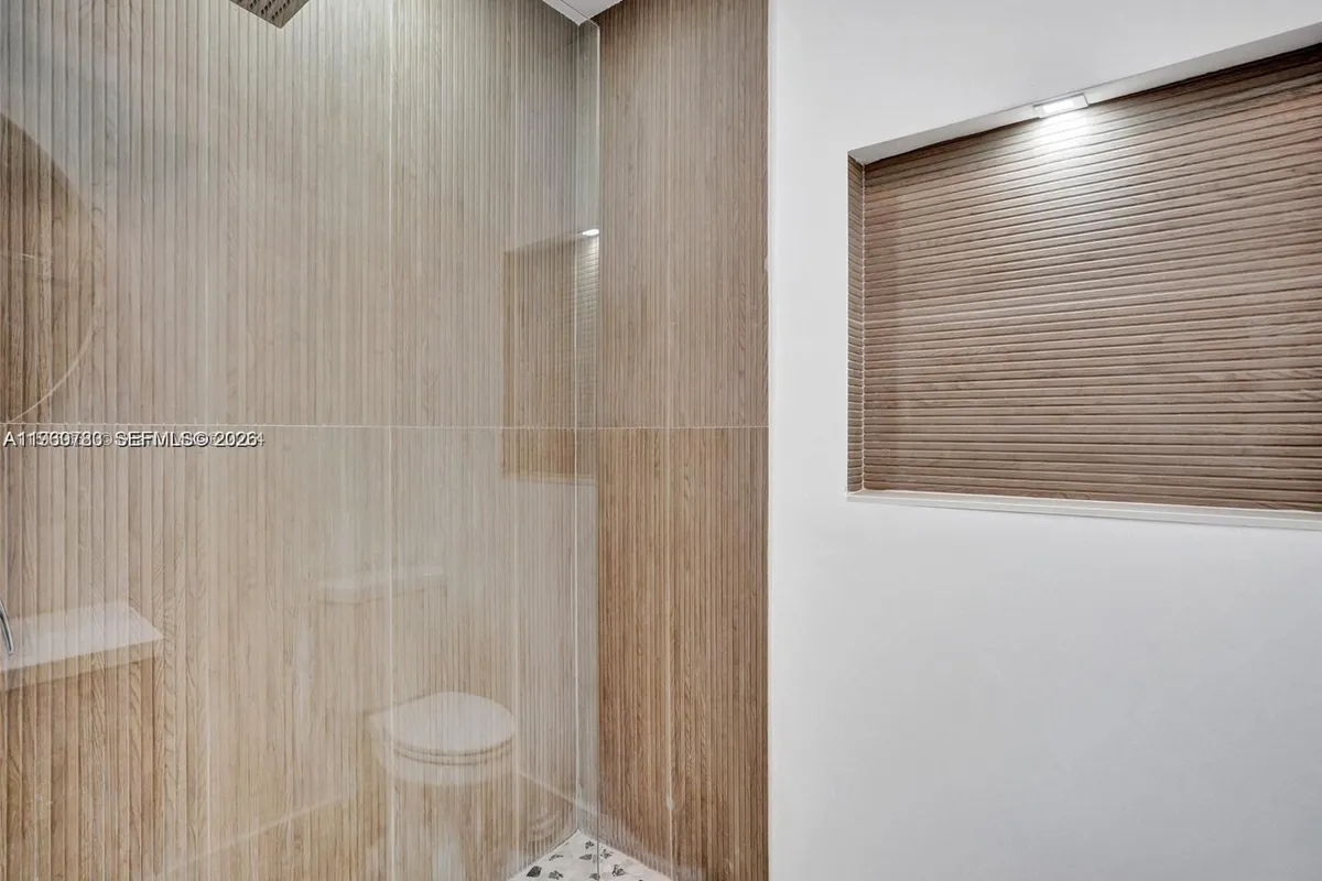 1609 NW 7th Ter, Fort Lauderdale FL 33311