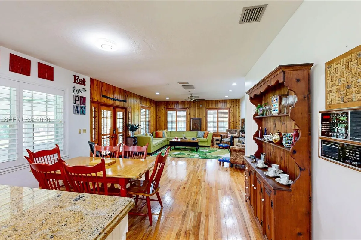 24545 SW 192nd Ave, Homestead FL 33031