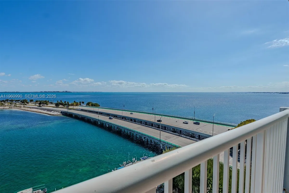 150 SE 25th Rd # 11A, Miami FL 33129