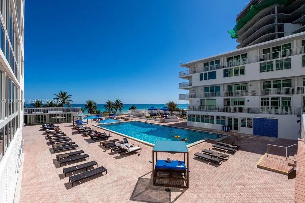 5401 Collins Ave # 919, Miami Beach FL 33140