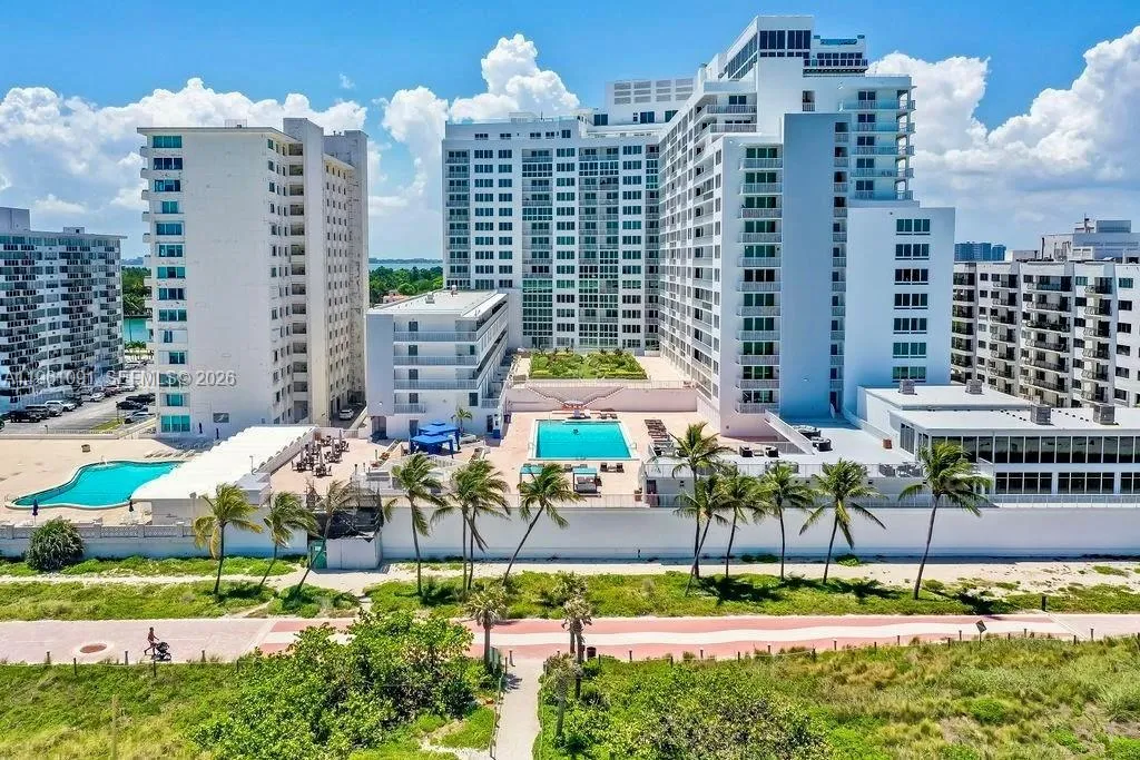5401 Collins Ave # 919, Miami Beach FL 33140