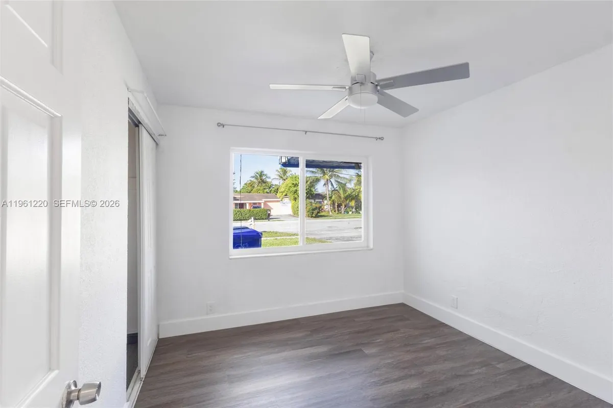 1510 SW 68th Ave, North Lauderdale FL 33068