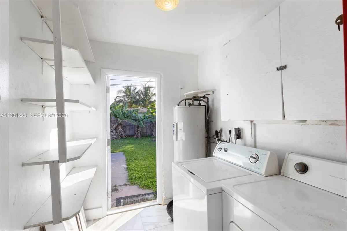 1510 SW 68th Ave, North Lauderdale FL 33068