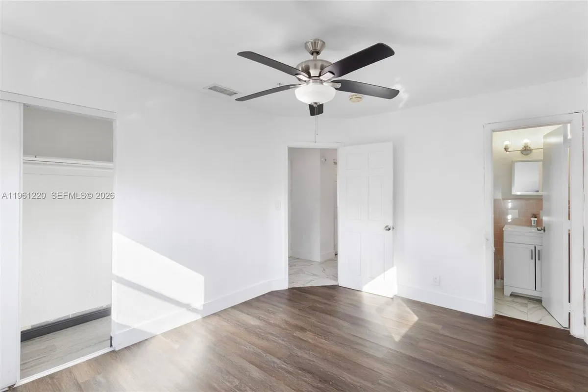 1510 SW 68th Ave, North Lauderdale FL 33068