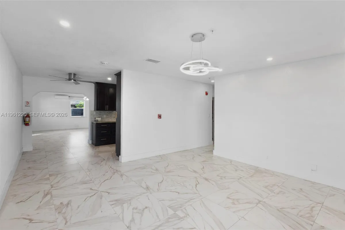 1510 SW 68th Ave, North Lauderdale FL 33068