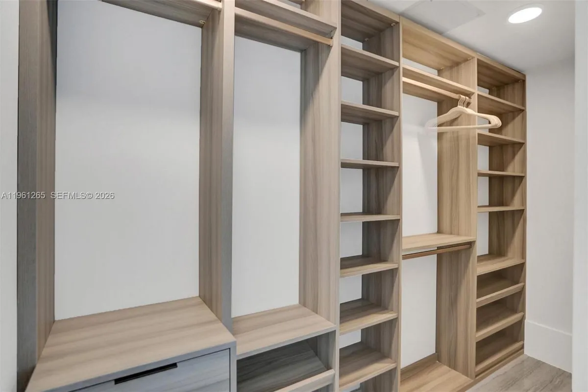 5500 Island Estates Dr # 1105, Aventura FL 33160