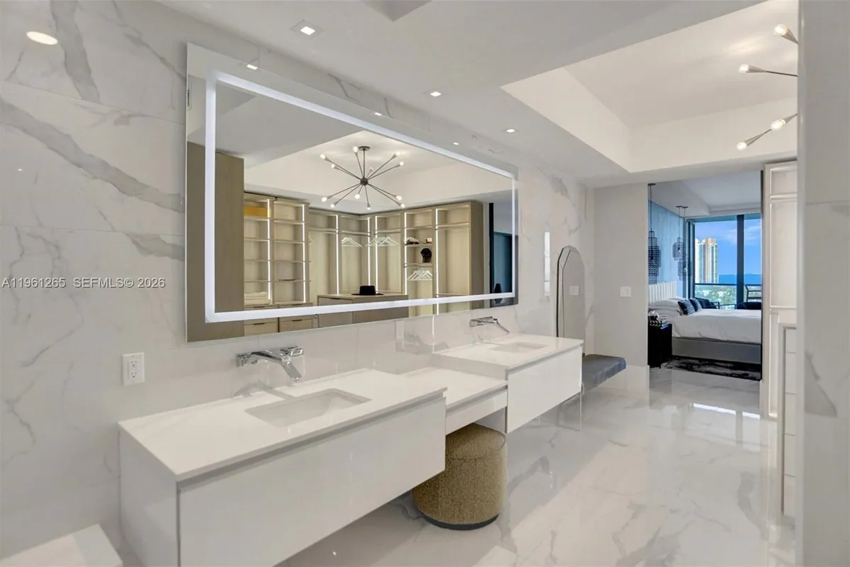 5500 Island Estates Dr # 1105, Aventura FL 33160