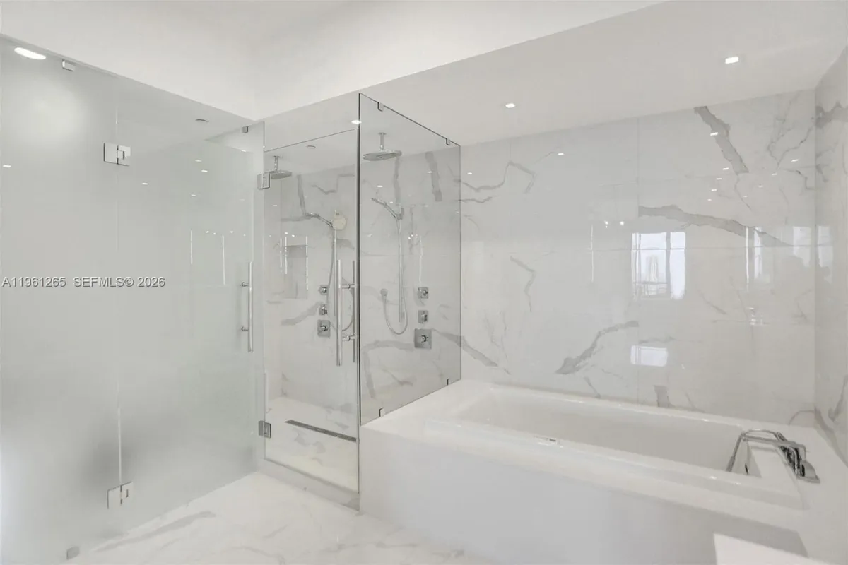 5500 Island Estates Dr # 1105, Aventura FL 33160