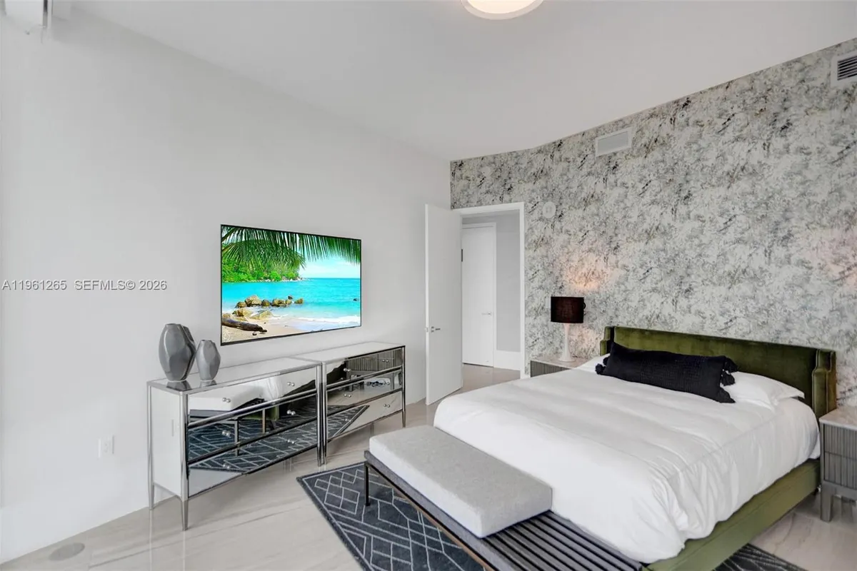 5500 Island Estates Dr # 1105, Aventura FL 33160