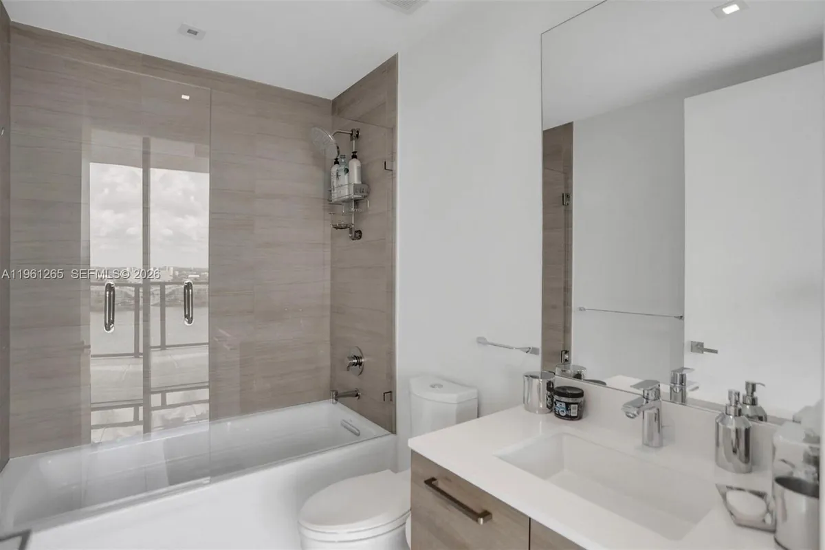 5500 Island Estates Dr # 1105, Aventura FL 33160