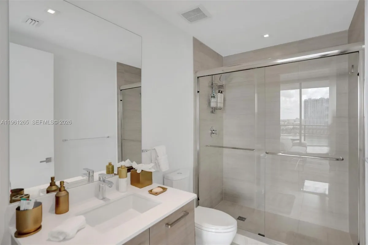 5500 Island Estates Dr # 1105, Aventura FL 33160